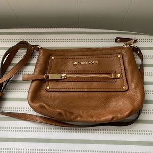 Michael Khors small crossbody bag